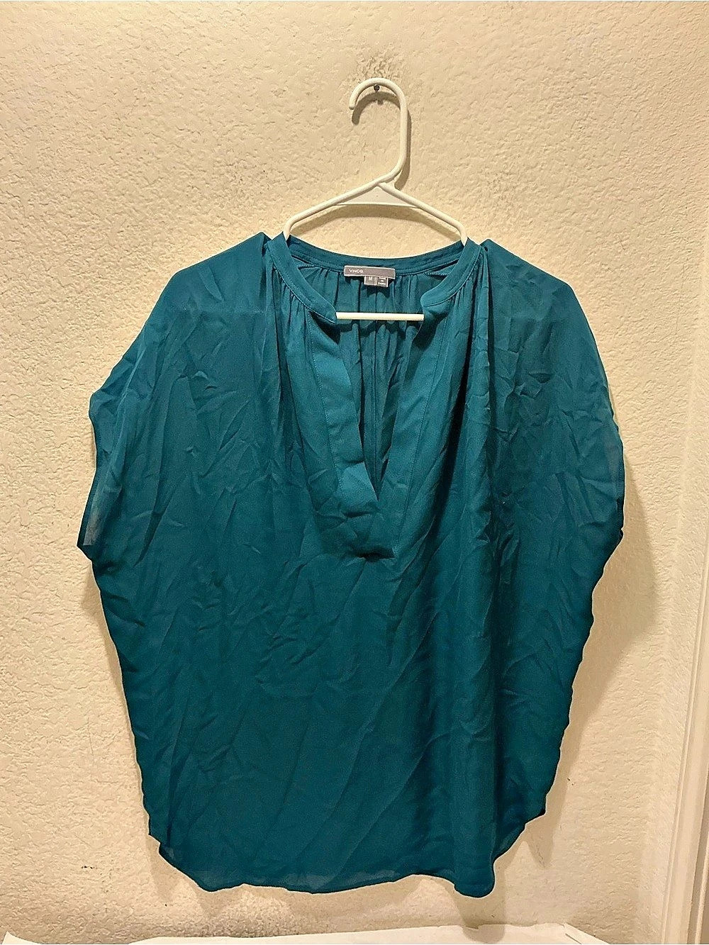 Vince 100%  Silk Blouse in Blue Size Medium
